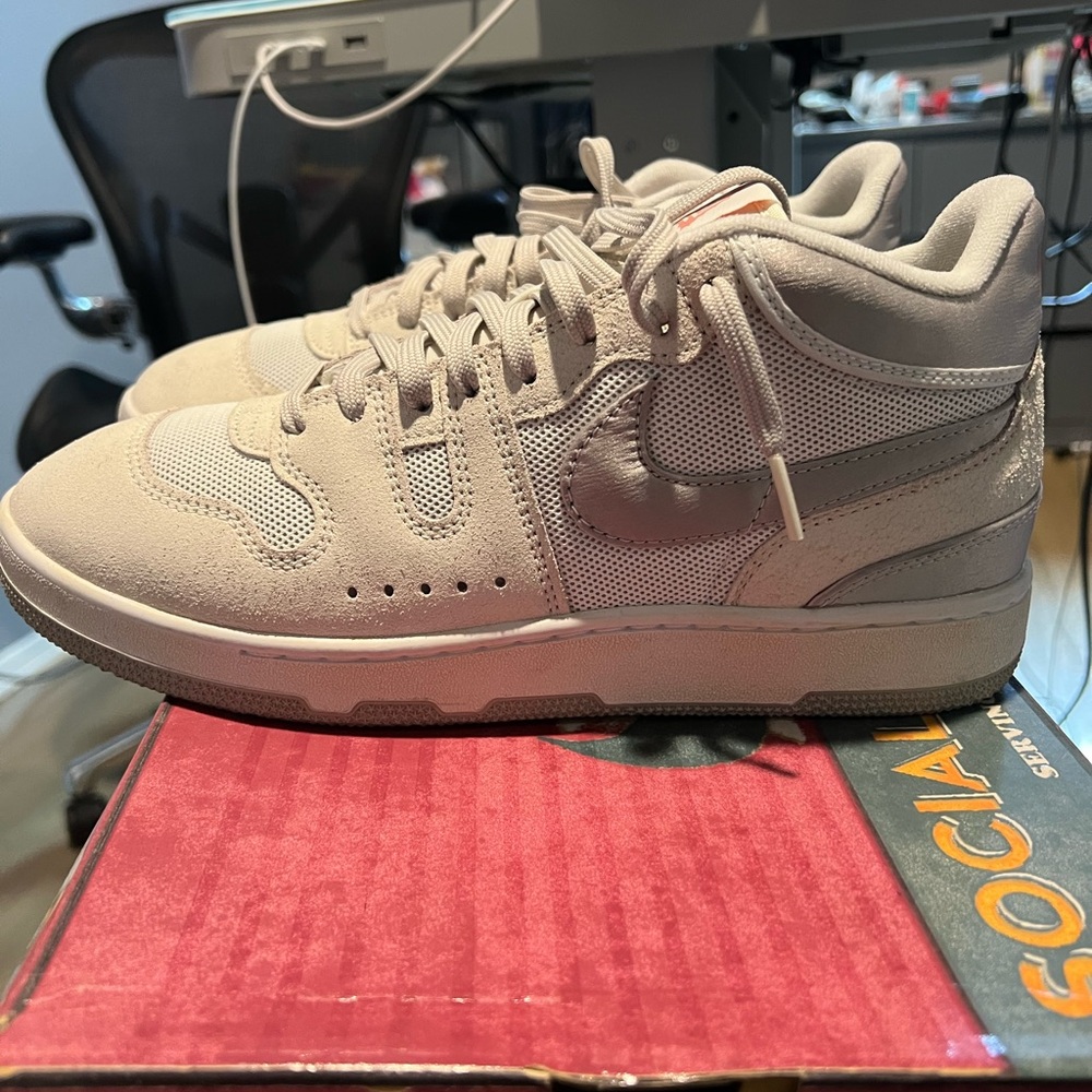 Nike Mac attack silver linings Sz 9.5